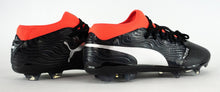 Laden Sie das Bild in den Galerie-Viewer, Puma One 18.2 FG Fußballschuhe Nocken Schwarz Coral Soccer Boots EU 44 - Weseli